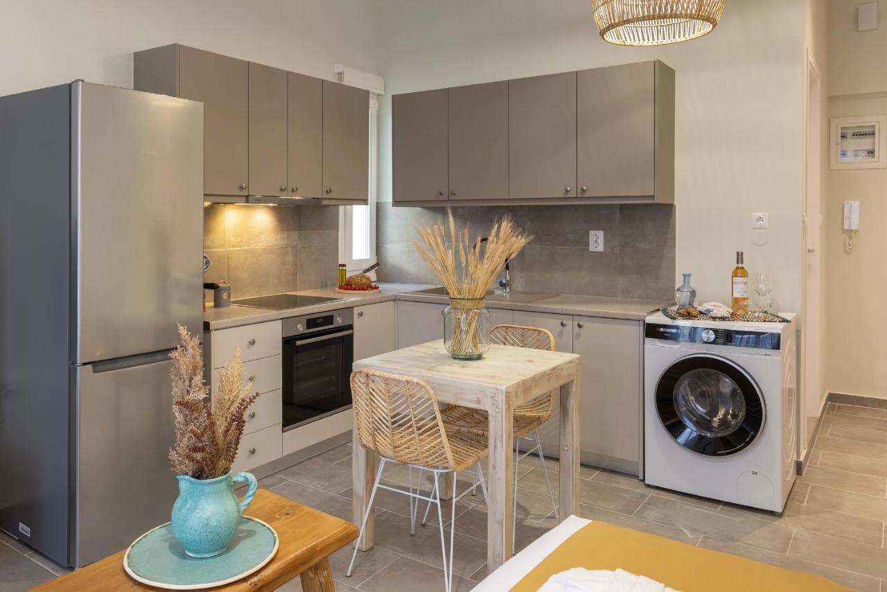 Grammata Suites Ermoupoli Ngoại thất bức ảnh