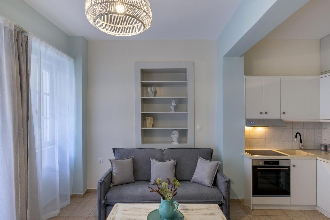 Grammata Suites Ermoupoli Ngoại thất bức ảnh