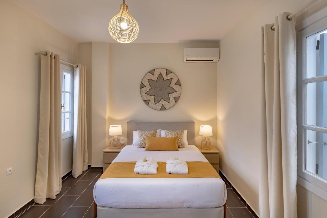 Grammata Suites Ermoupoli Ngoại thất bức ảnh