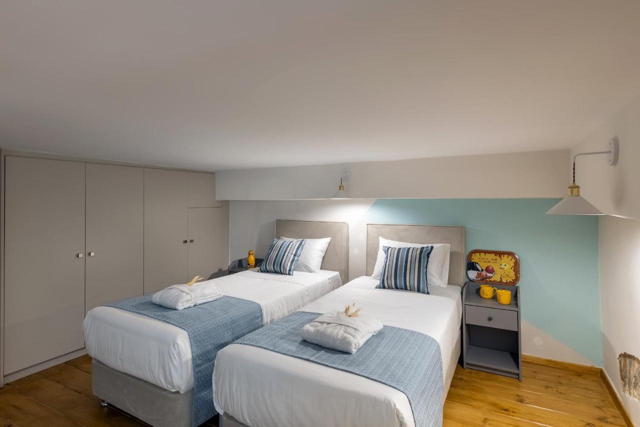 Grammata Suites Ermoupoli Ngoại thất bức ảnh