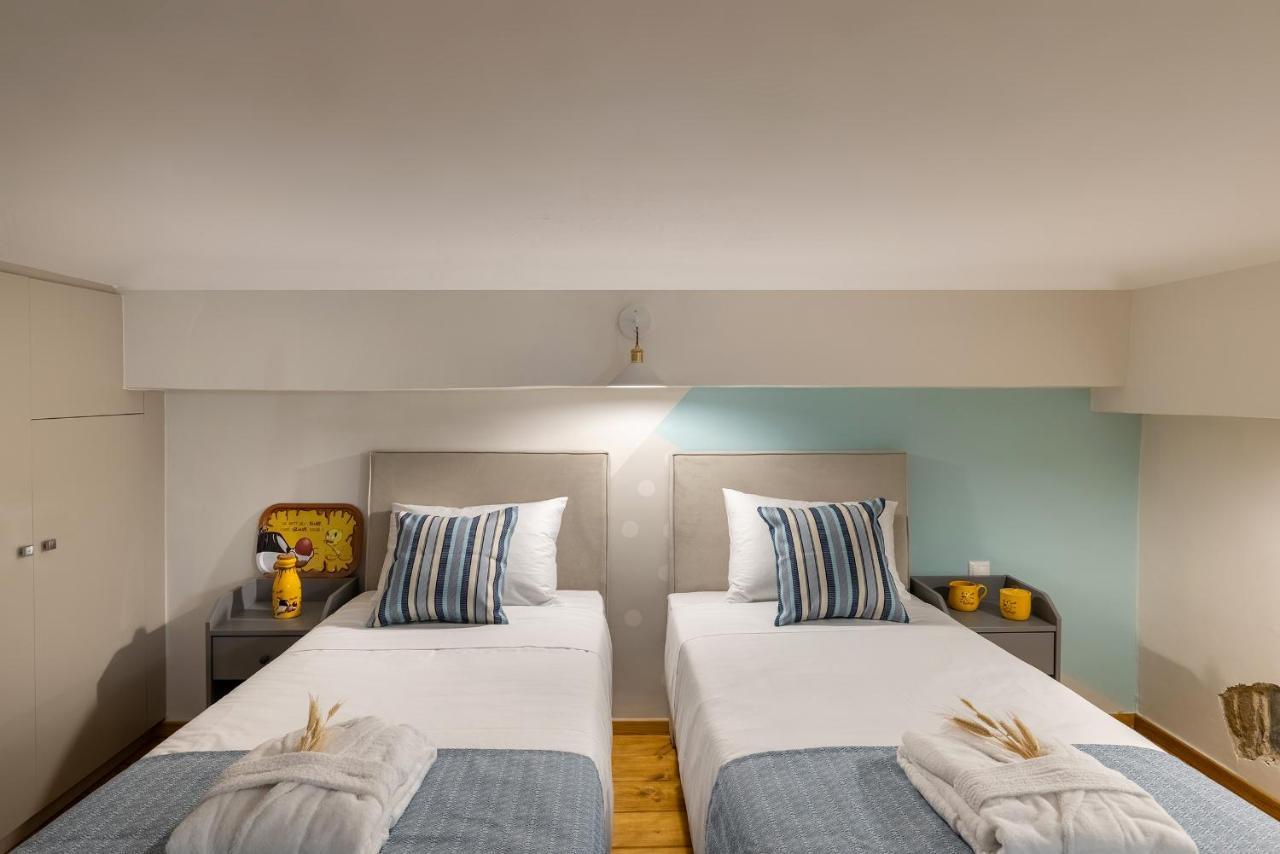 Grammata Suites Ermoupoli Ngoại thất bức ảnh
