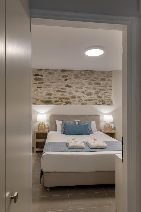Grammata Suites Ermoupoli Ngoại thất bức ảnh
